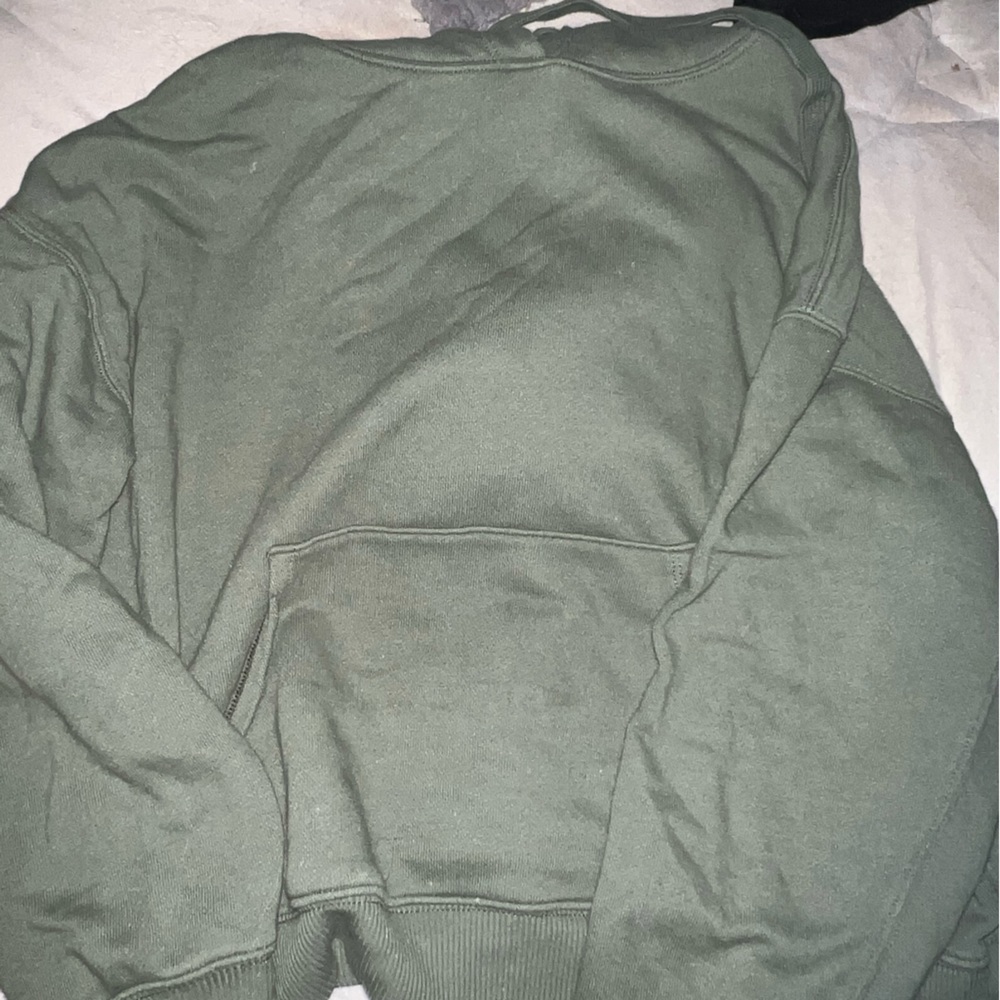 aerie sweatshirt, hoodie, green, good quality